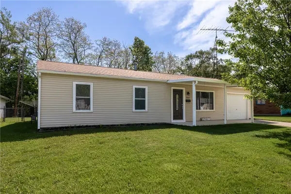868 Cliffside Drive, New Carlisle, OH 45344
