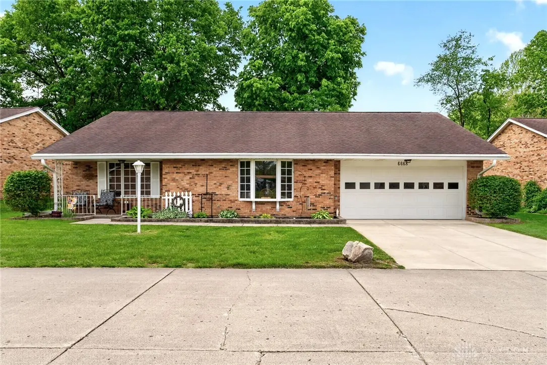 6668 Oakwood Lane, Huber Heights, OH 45424 - #1