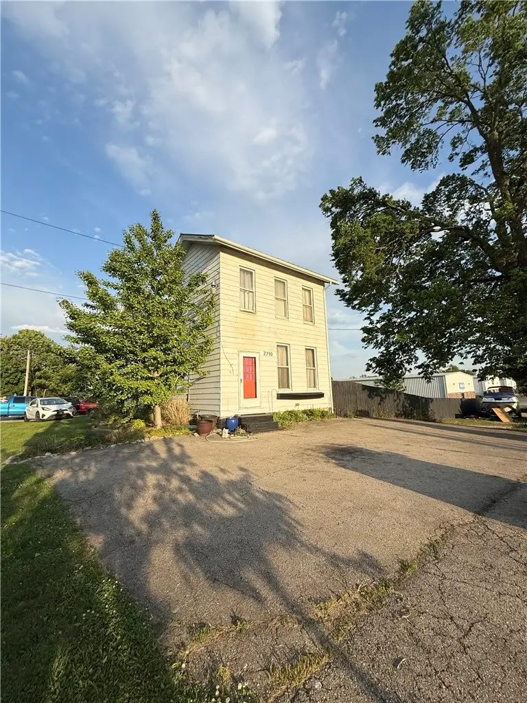 8313 H Hendrickson Road, Middletown, OH 45044 - #2
