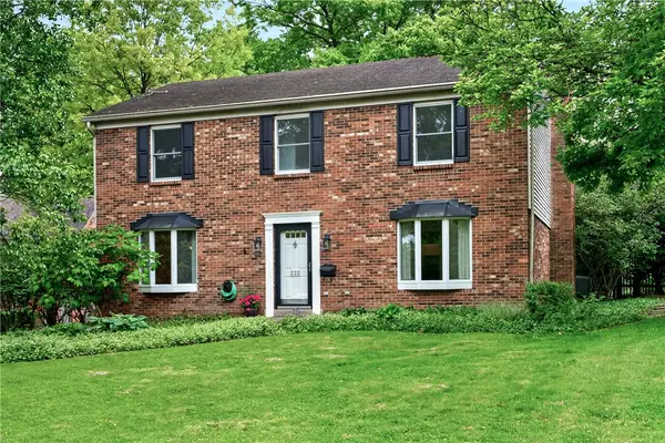 222 Wisteria Drive, Oakwood, OH 45419
