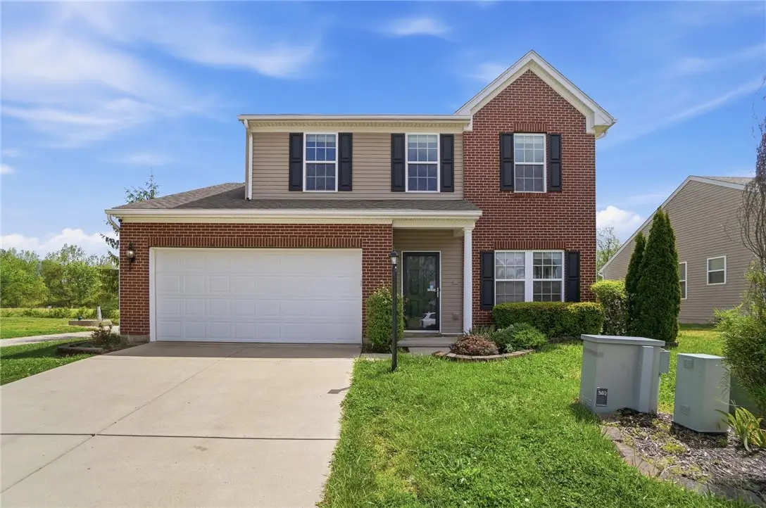 618 Chapelgate Drive, Fairborn, OH 45324 - #1