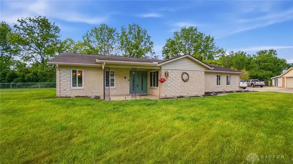 6030 Cobbleskill Court, Centerville, OH 45459