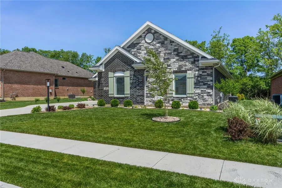 928 Millstone Drive, Tipp City, OH 45371 - #3