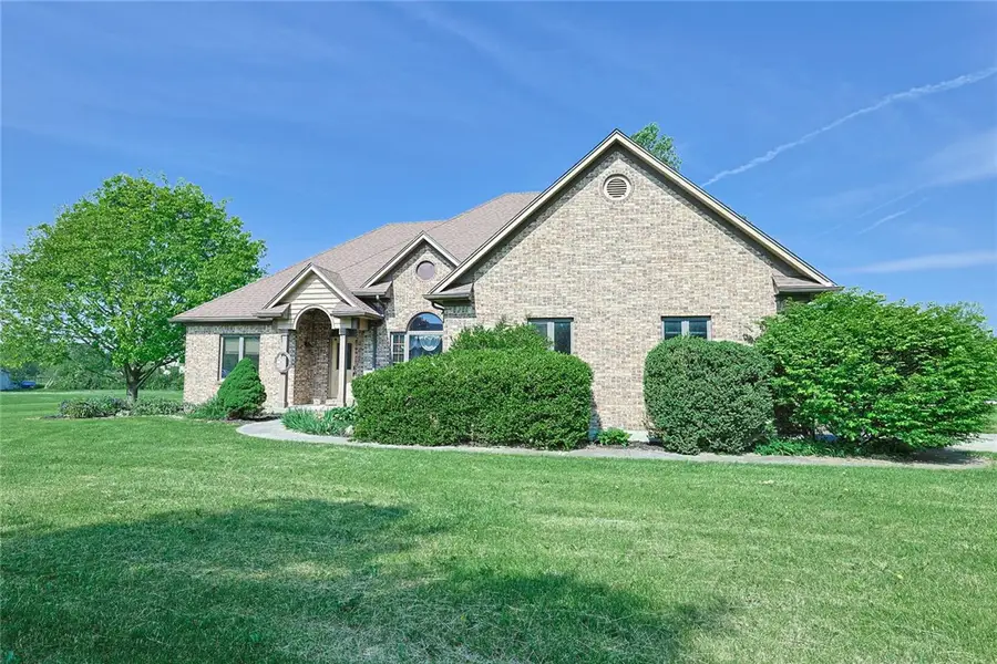 639 Deerhorn Trail, Bath, OH 45387 - #2