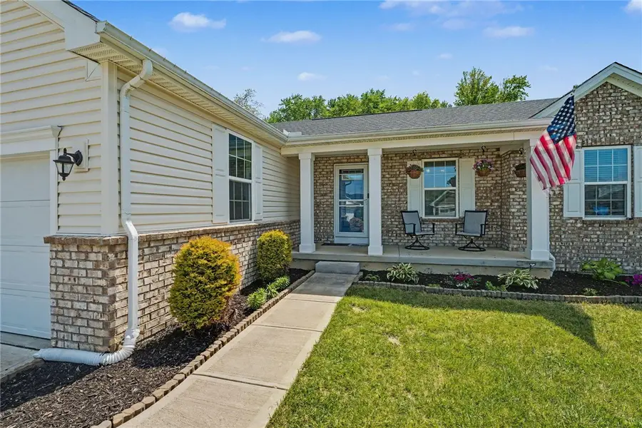 9229 Lakeside Street, Tipp City, OH 45371 - #2