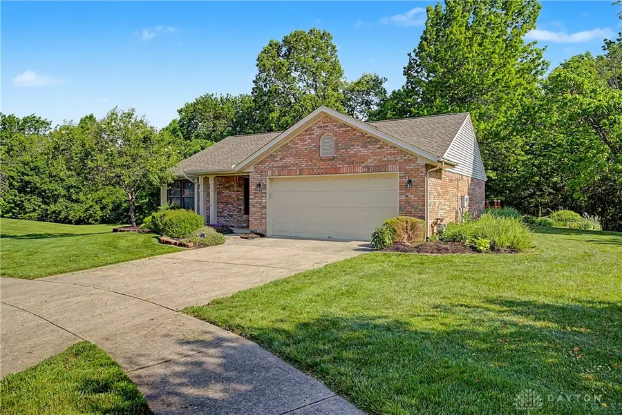 1131 Castleton Court, Miamisburg, OH 45342 - #2