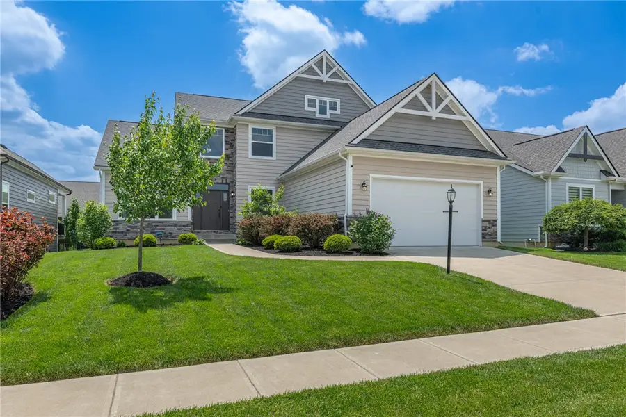1135 Petrus Court, Washington, OH 45458 - #3