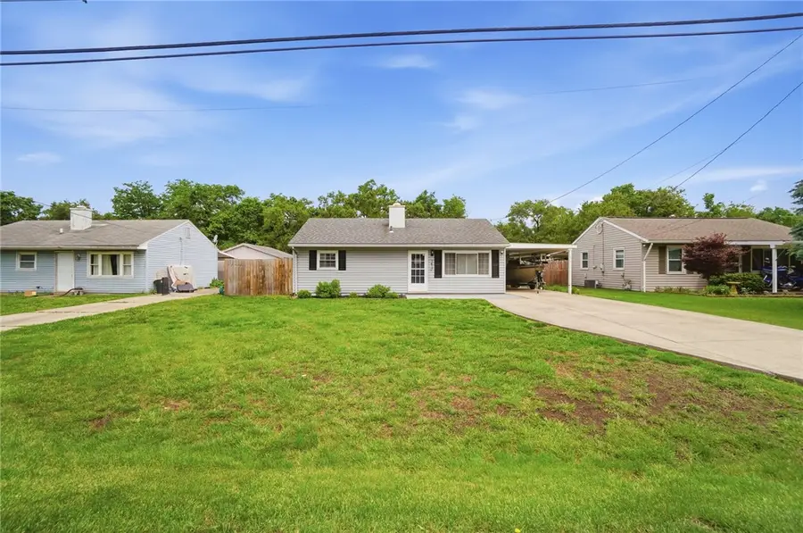 1417 Pershing Avenue, Middletown, OH 45044 - #2