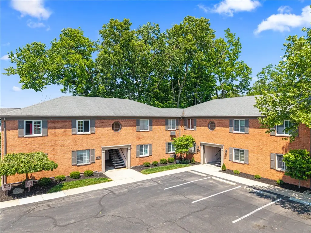 5375 Dunmore Drive, West Carrollton, OH 45449 - #1