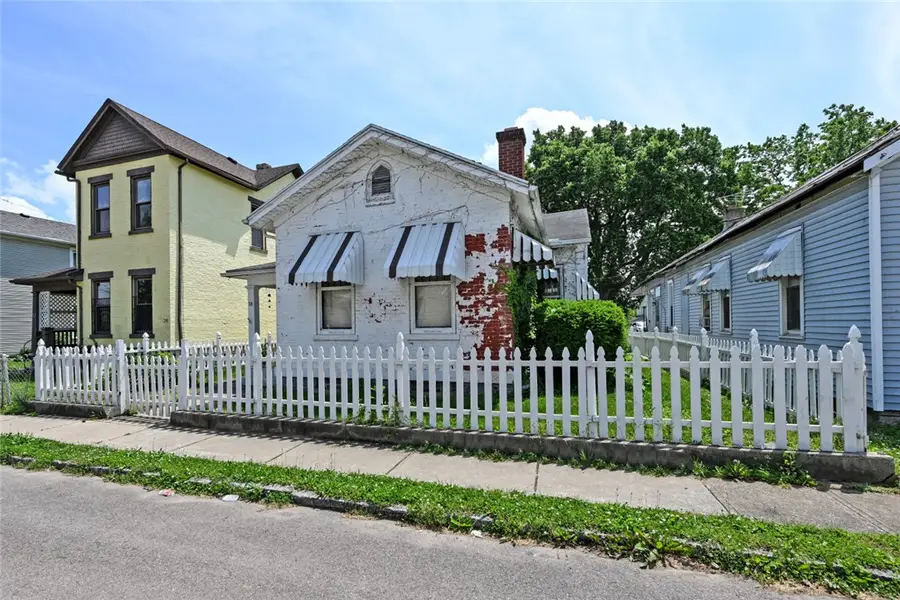 38 Neal Avenue, Dayton, OH 45405 - #3