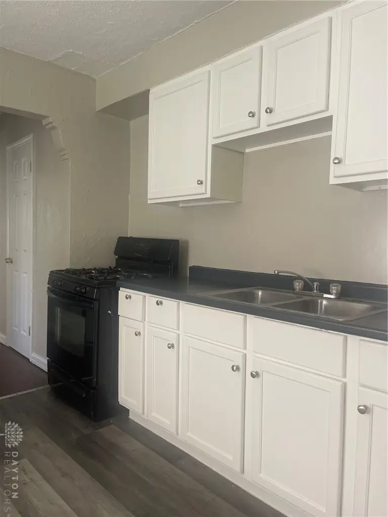325 Fountain Avenue, Dayton, OH 45405 - #3
