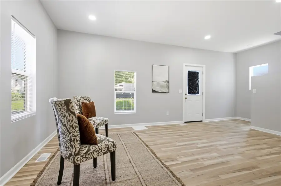 545 Gramont Avenue, Dayton, OH 45402 - #3
