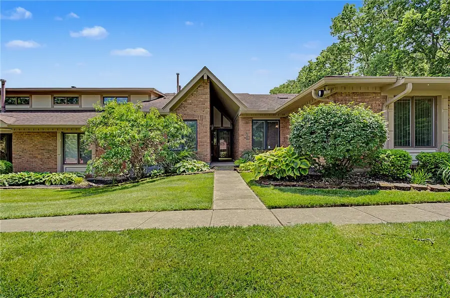 7053 Fallen Oak, Centerville, OH 45459 - #3