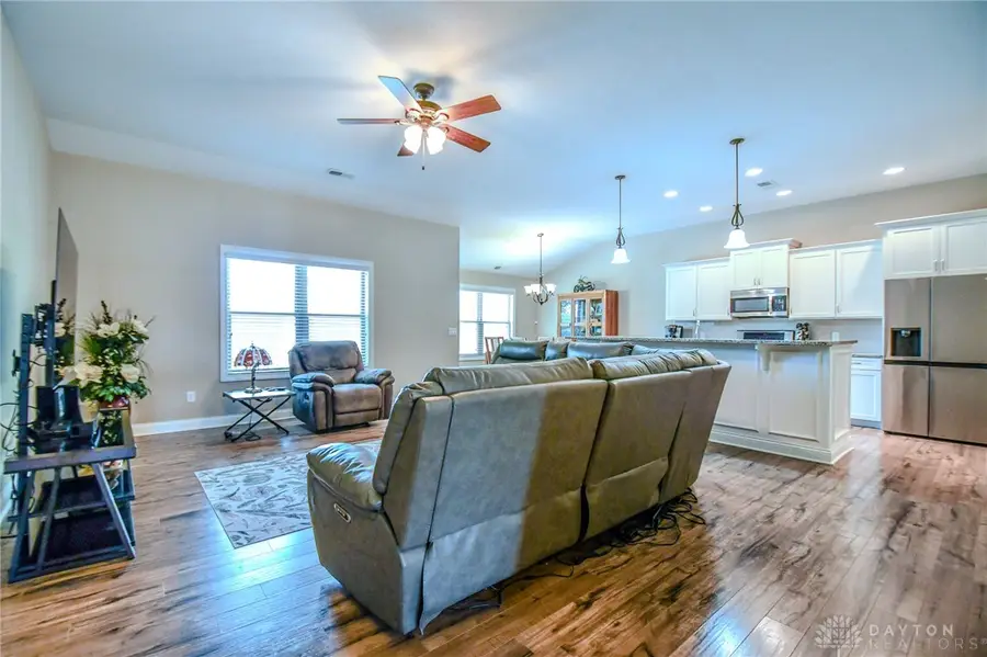 734 Deerhurst Drive, Vandalia, OH 45377 - #3