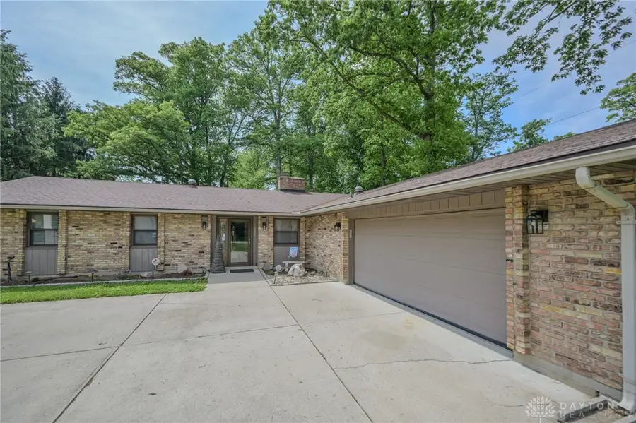 2693 Ehrhart Drive, Springfield, OH 45502 - #3