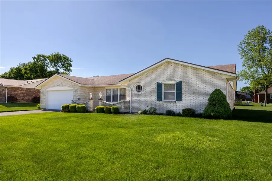4208 Pleasanton Road, Englewood, OH 45322 - #2