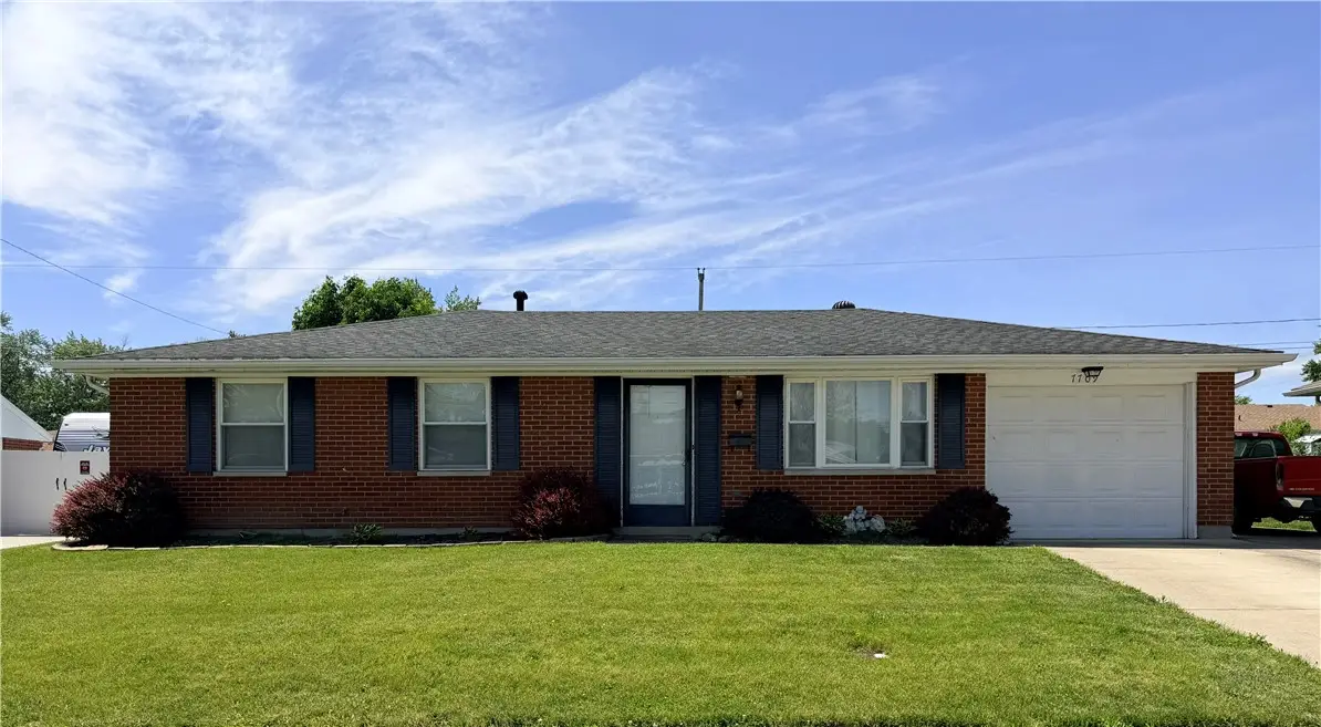 7709 Stockholm Drive, Huber Heights, OH 45424 - #1