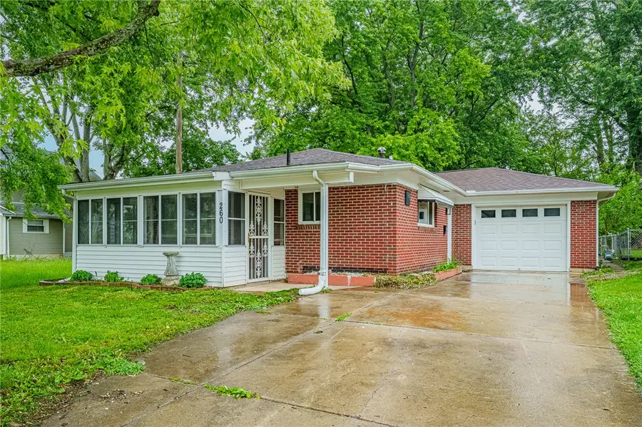 260 Indiana Avenue, Springfield, OH 45505 - #2
