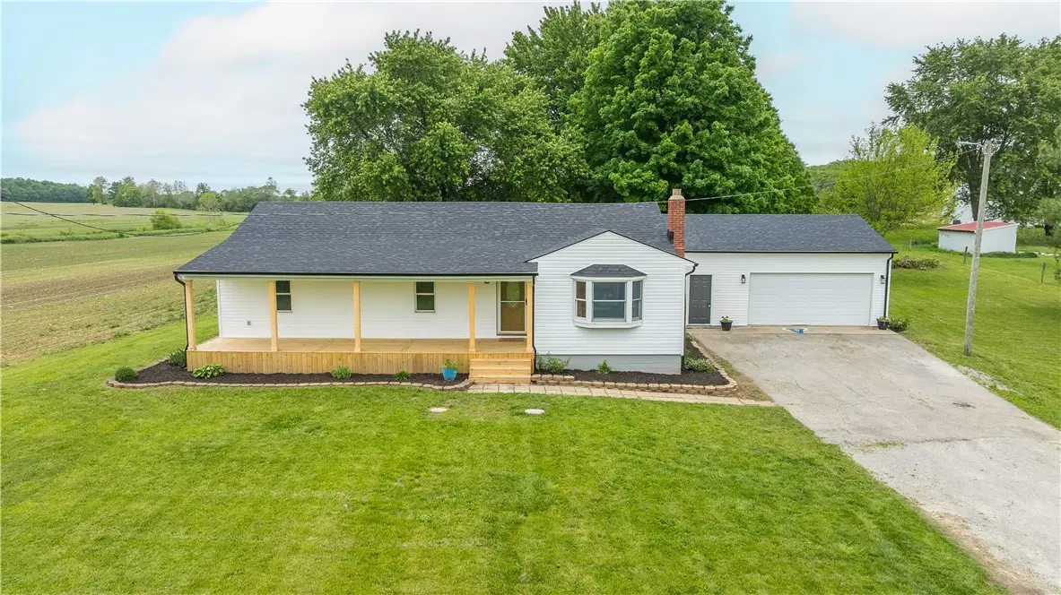 1525 E Peterson Road, Piqua, OH 45356 - #1