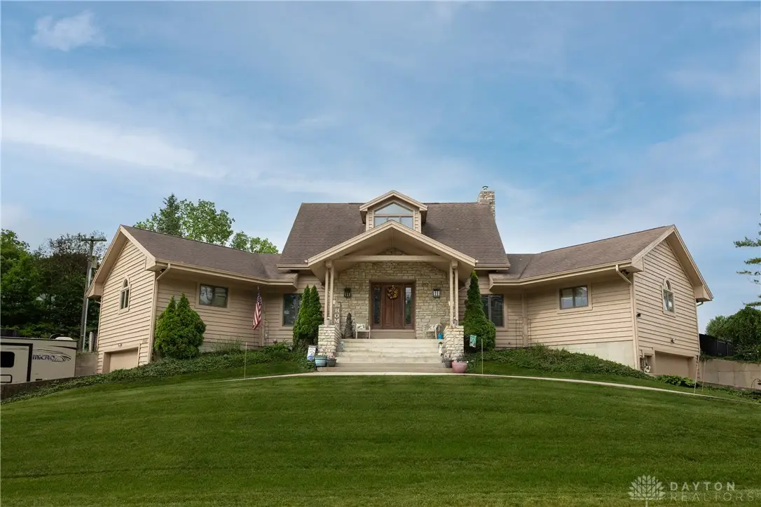 1000 Echo Lake Drive, Piqua, OH 45356 - #1
