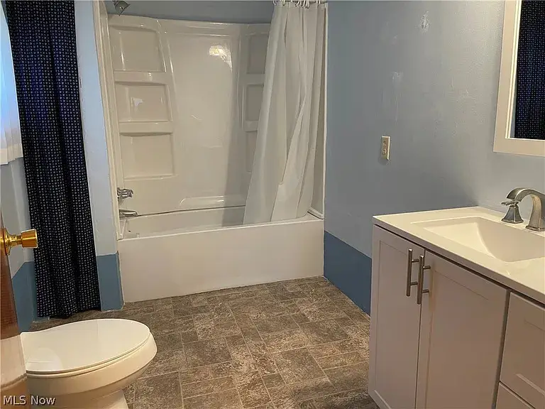 213 Smithfield St., Dillonvale, OH 43917 - #3