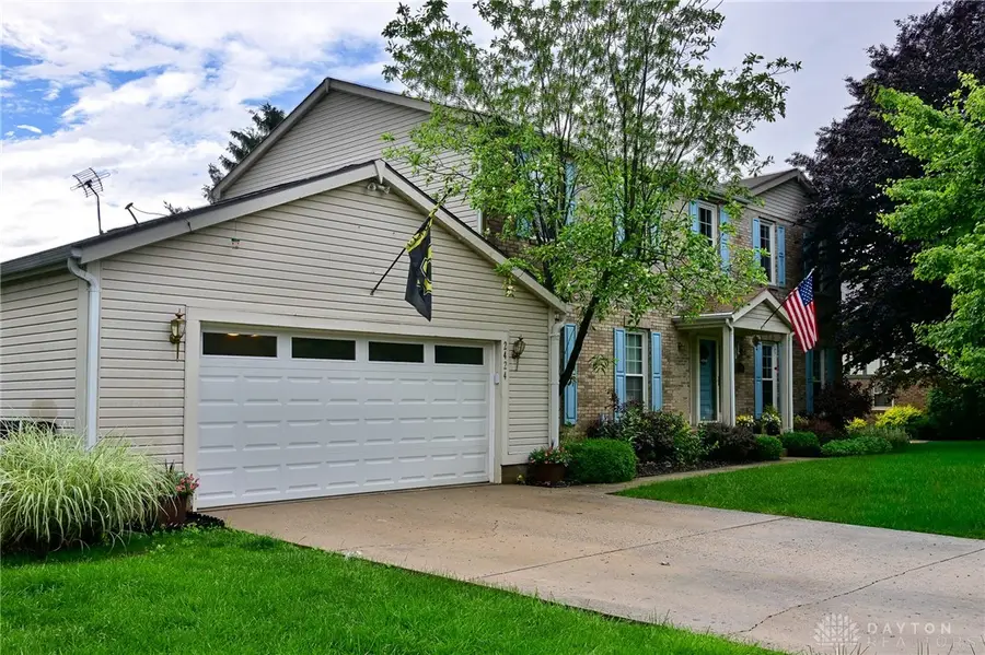 2424 Rockingham Drive, Troy, OH 45373 - #3