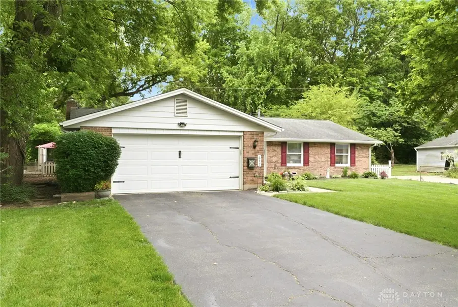 617 Marshall Drive, Xenia, OH 45385 - #3