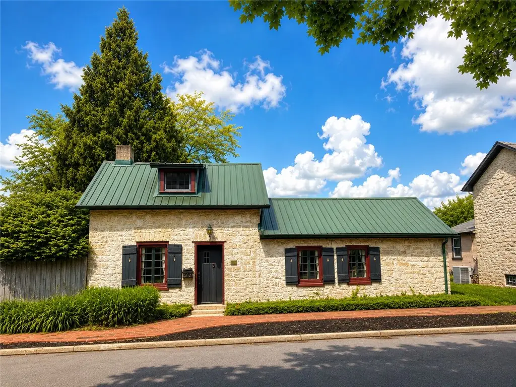 23 Maple Avenue, Centerville, OH 45459 - #1