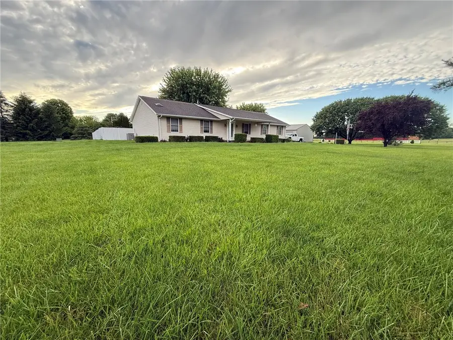 7925 Arlington Road, Brookville, OH 45309 - #3