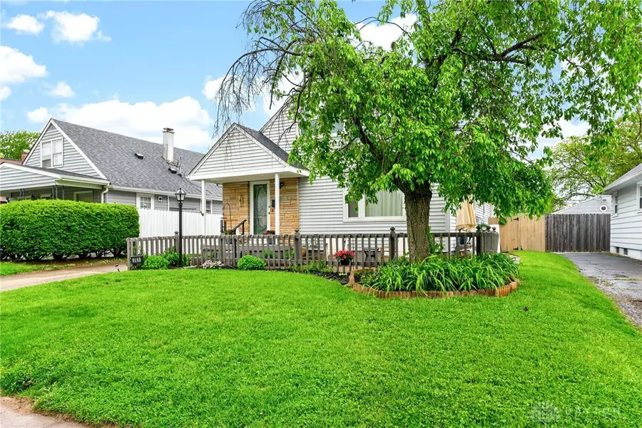 741 Hadley Avenue, Kettering, OH 45419 - #3