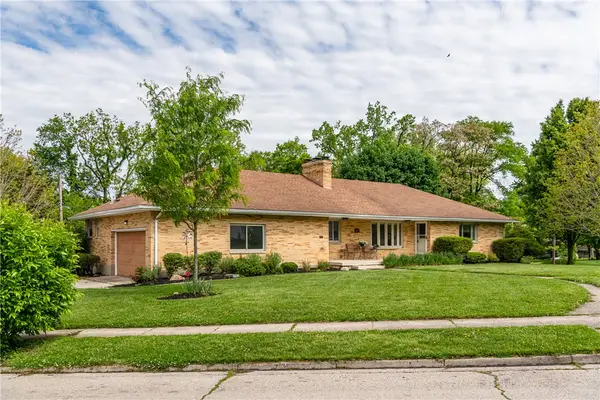 3299 Hillpoint Lane, Dayton, OH 45414