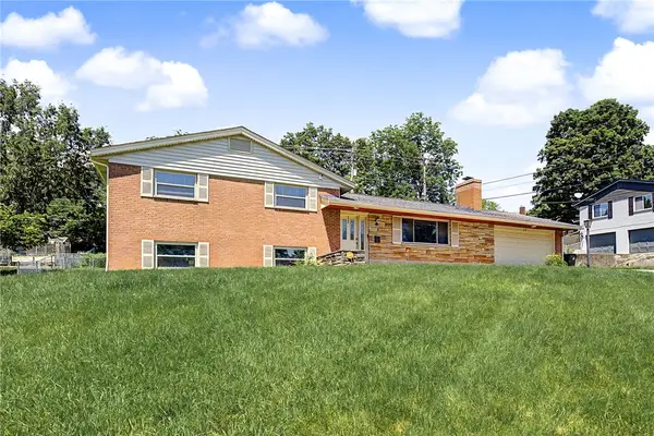 617 Stoneybrook Drive, Dayton, OH 45429