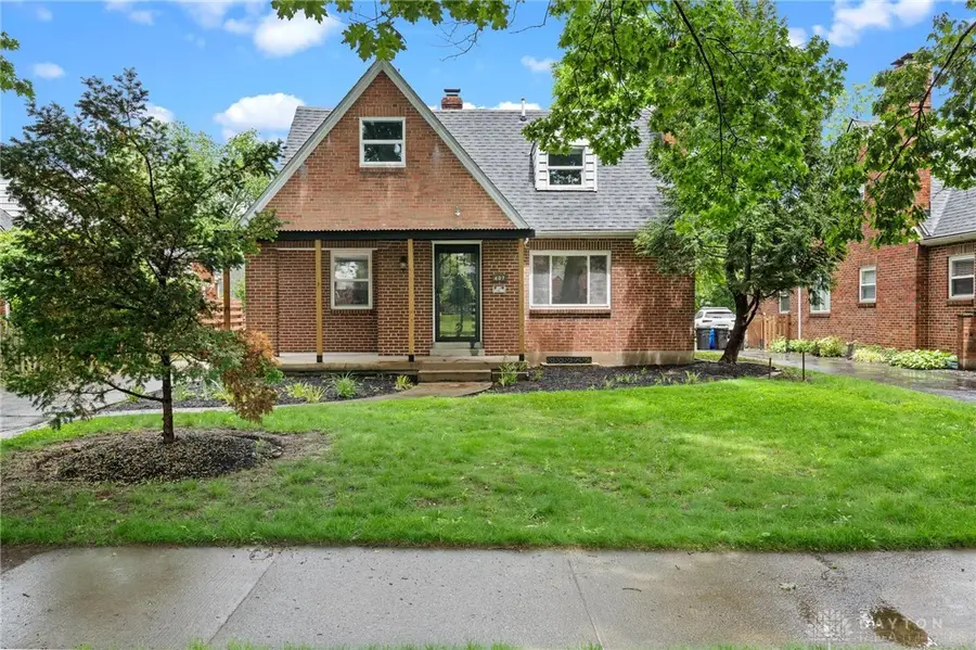 407 Dellwood Avenue, Oakwood, OH 45419 - #3