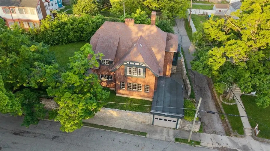 218 Forrest Avenue, Springfield, OH 45505 - #2