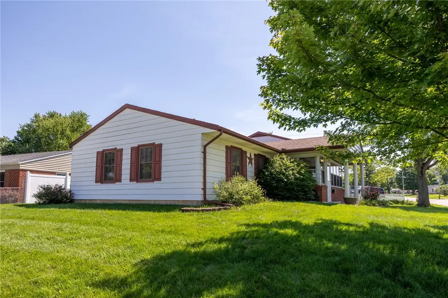 304 Rhoades Avenue, Greenville, OH 45331 - #3