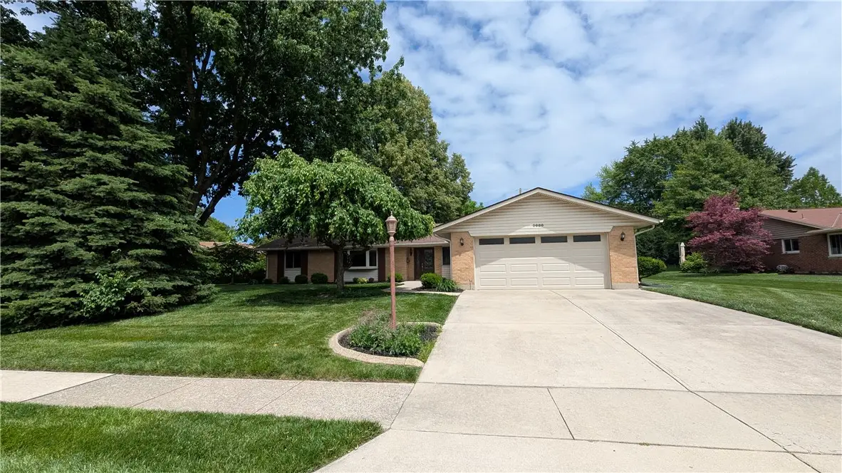 5686 Oak Valley, Kettering, OH 45440 - #1
