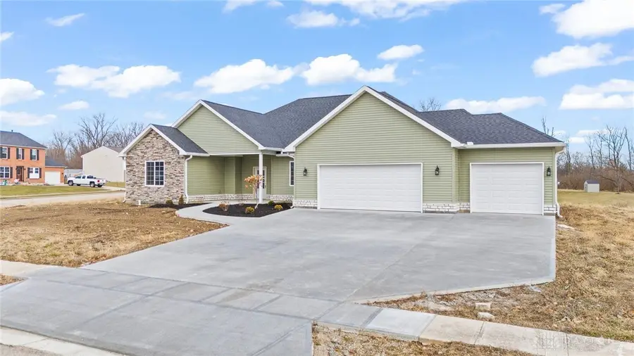 9907 Barnum Road, Piqua, OH 45356 - #3