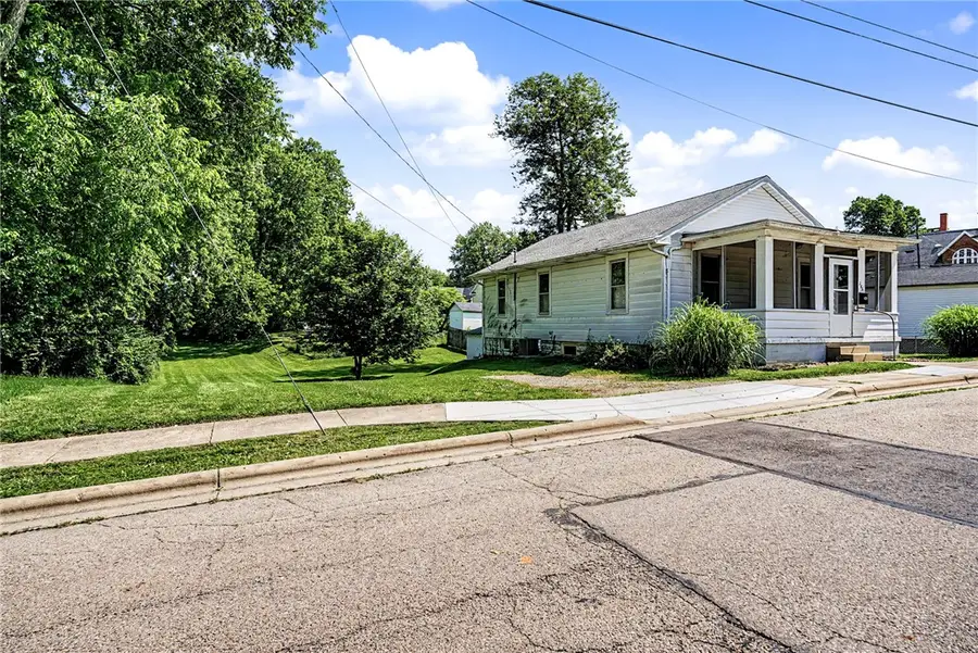 286 Washington Street, Xenia, OH 45385 - #3