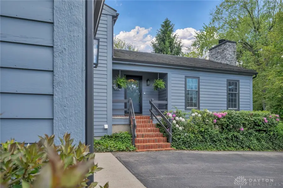141 Camelot Drive, Urbana, OH 43078 - #3