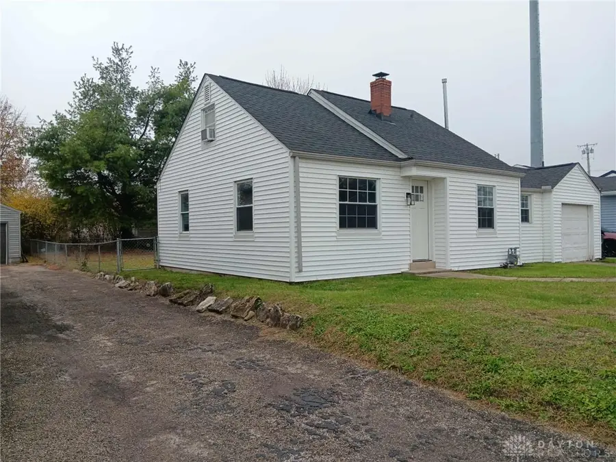 42 Swallow Drive, Dayton, OH 45415 - #2