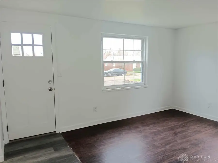 42 Swallow Drive, Dayton, OH 45415 - #3