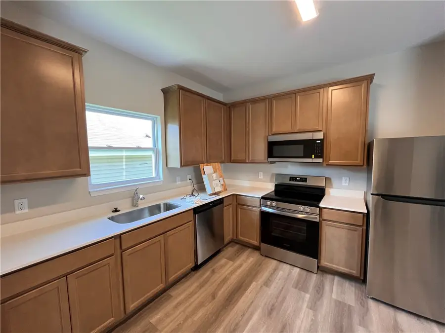 2105 Ravenwood Avenue, Dayton, OH 45406 - #3