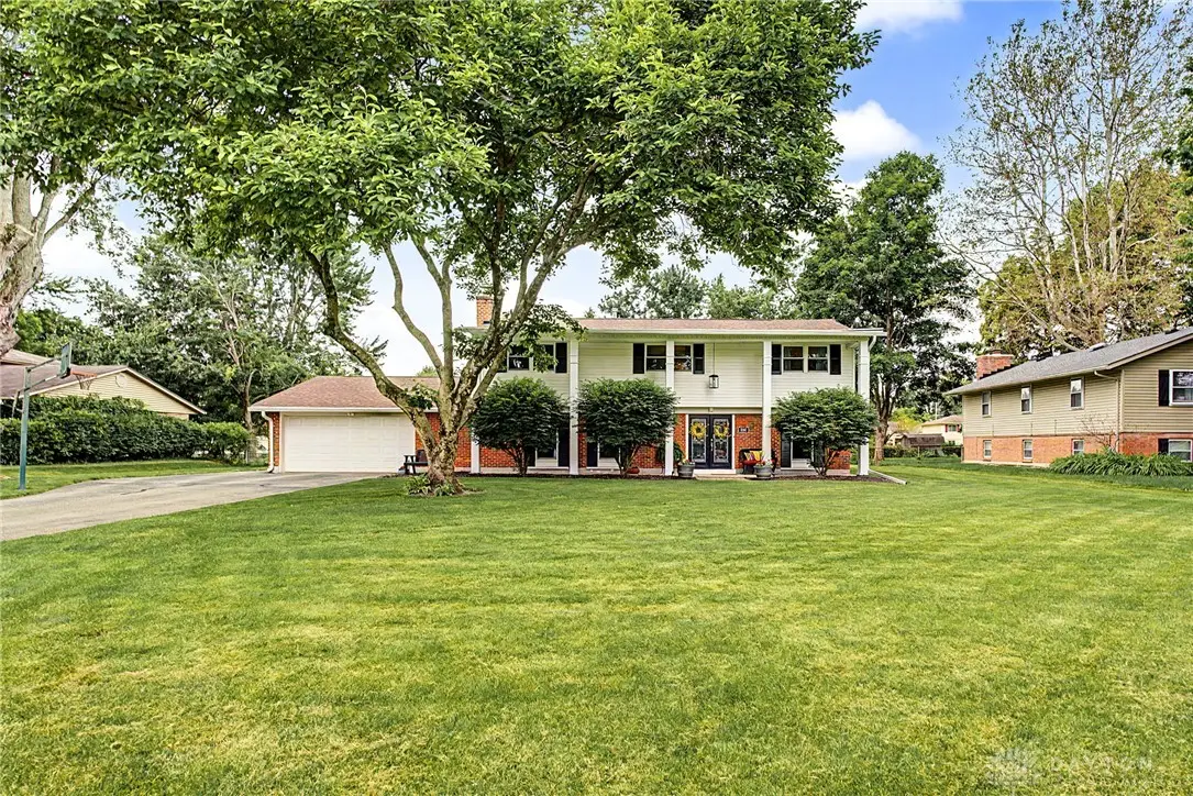 846 New England Avenue, Centerville, OH 45429 - #1