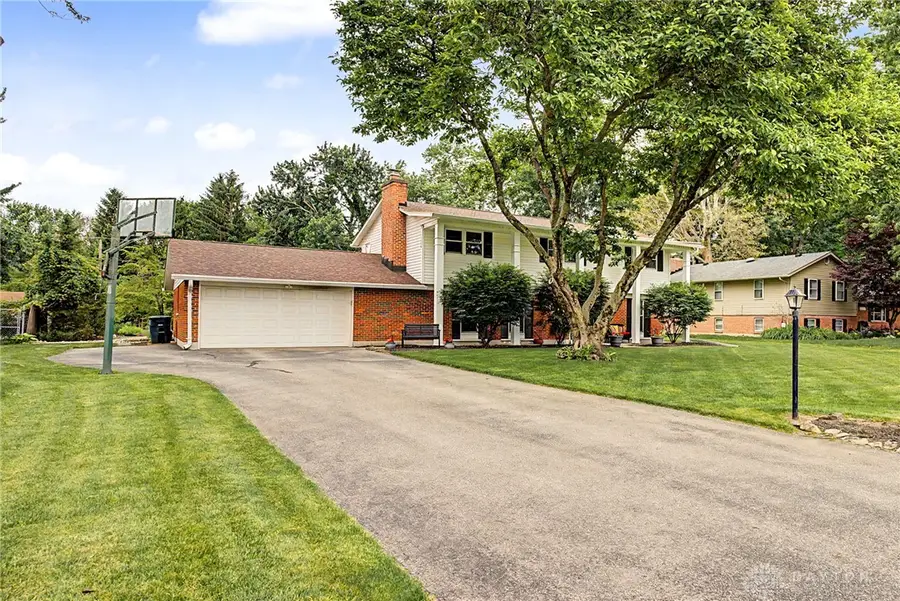 846 New England Avenue, Centerville, OH 45429 - #2