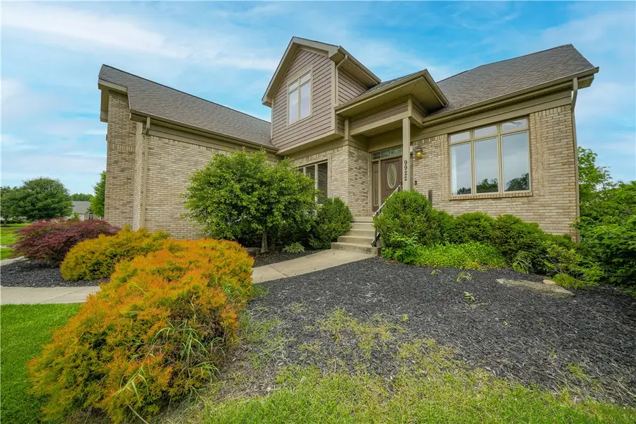 9922 Arn Drive, Washington, OH 45458 - #2