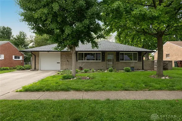 3689 Elmira Drive, Kettering, OH 45439