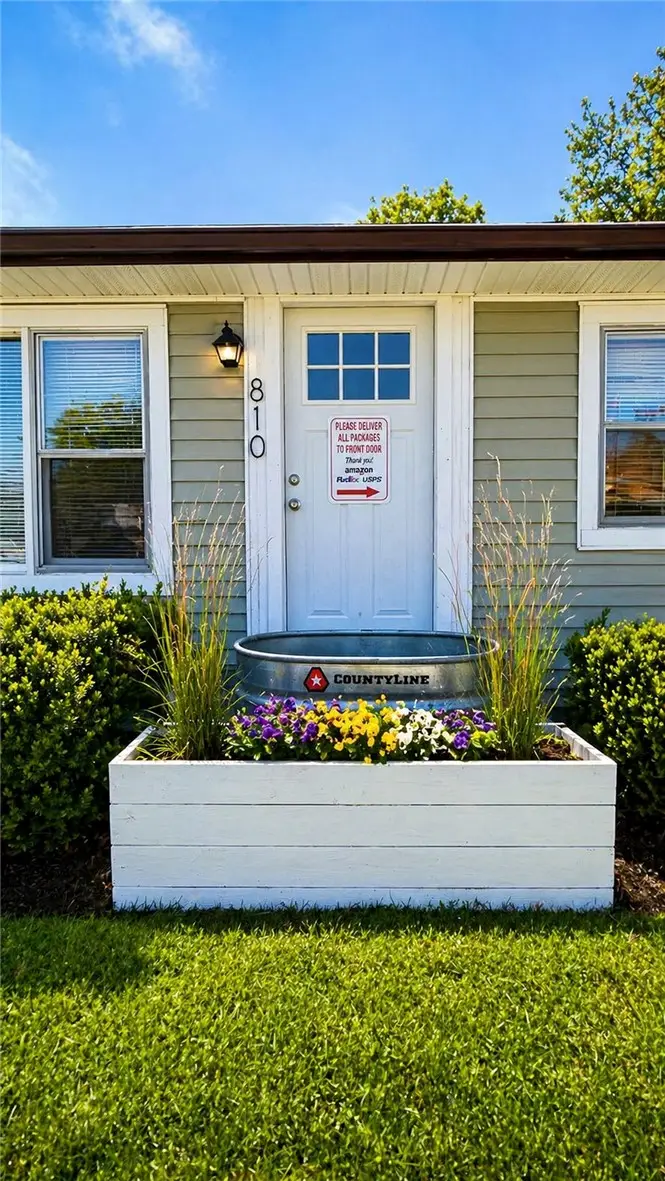 810 S Roosevelt Avenue, Piqua, OH 45356 - #2