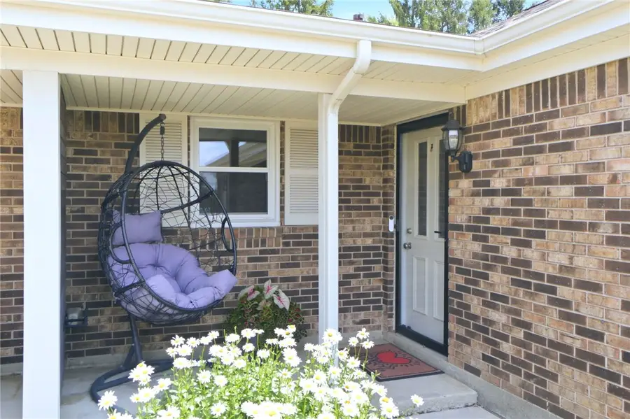 1170 E Cymar, Beavercreek, OH 45434 - #2