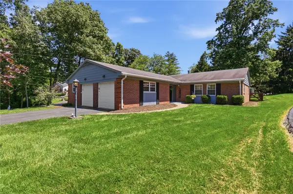 9056 Paw Paw Lane, Sycamore Twp, OH 45236