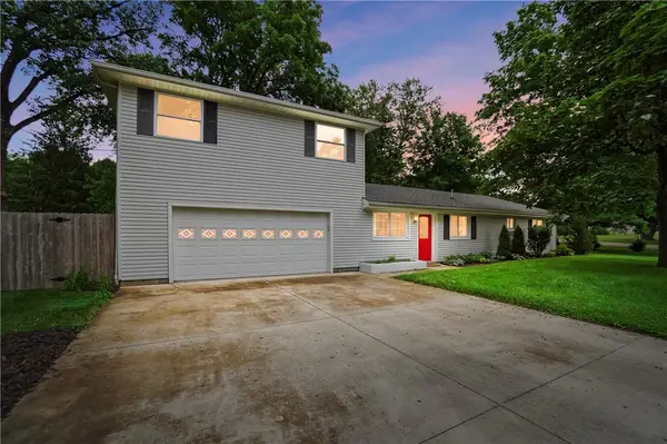 1684 Pierce Drive, Beavercreek, OH 45432